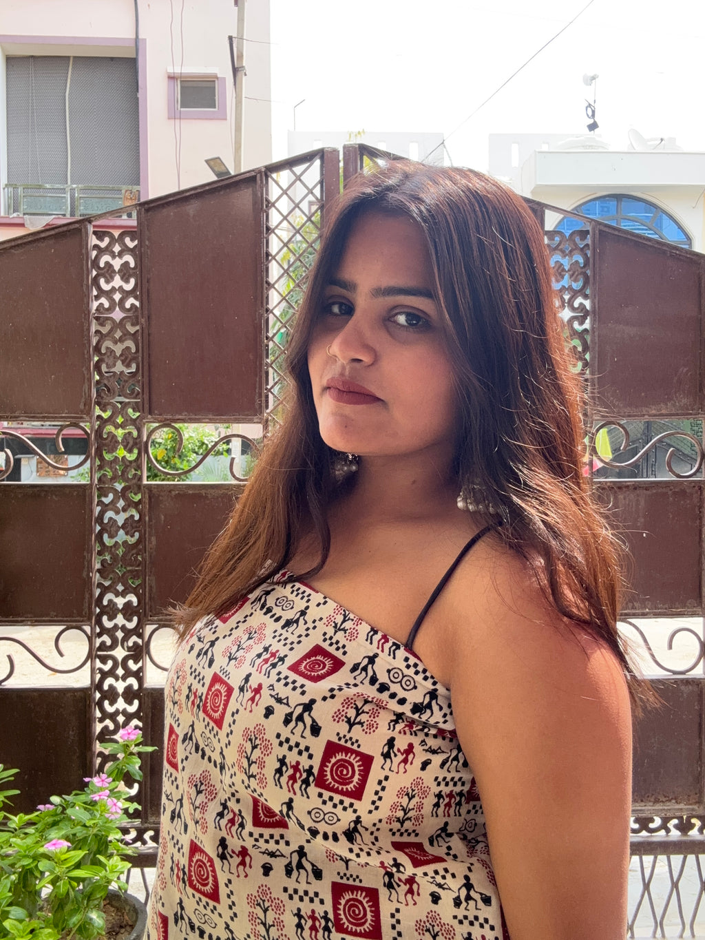 Back Charm Sleeveless Kurti