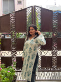 Desi Bella V-Neck Long Kurti