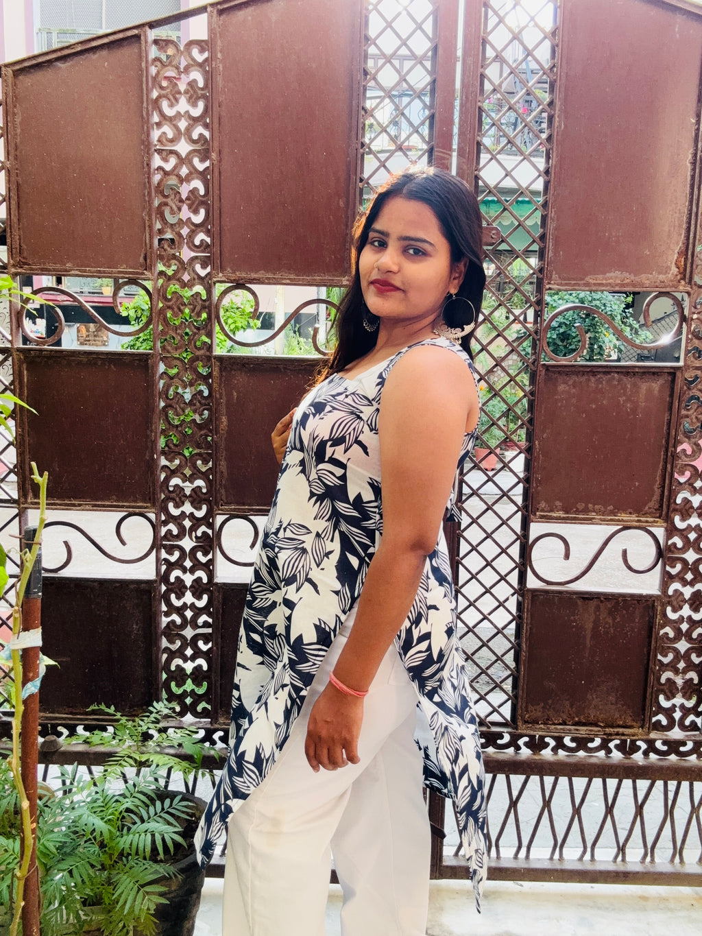 Midnight bloom kurti