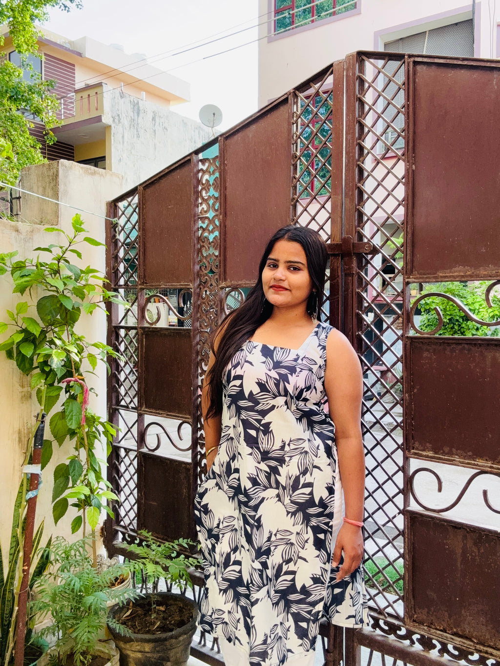 Midnight bloom kurti