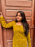 Avni Booti Rectangle-neck Short kurti