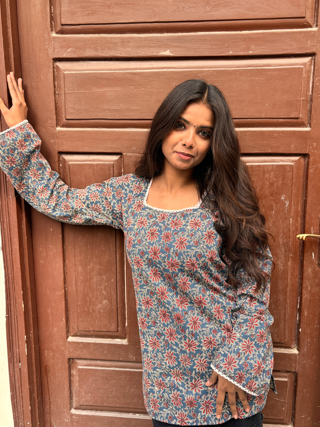 Noor Square-neck short kurti